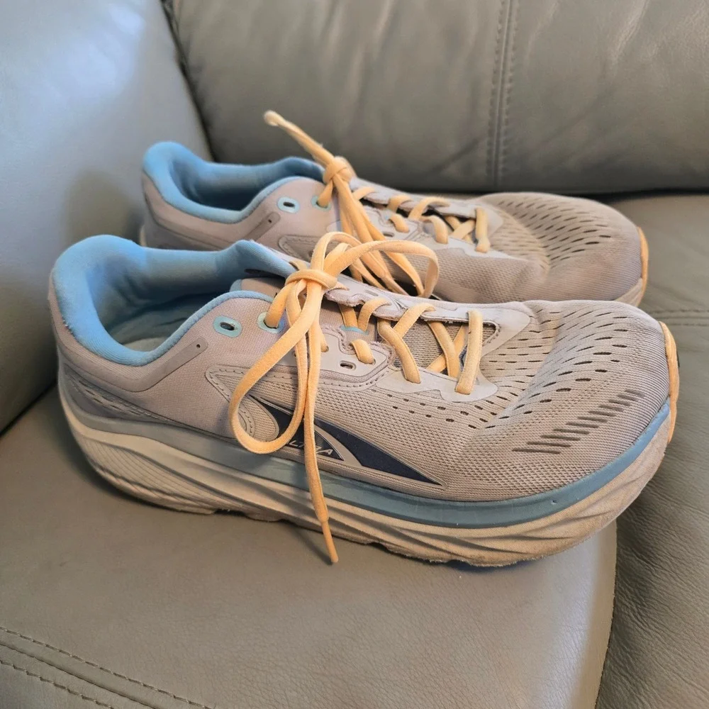 Altra Via Olympus Women's Size 9.5 Running‎ Shoes Gray Blue Sneakers ALOA82CR224